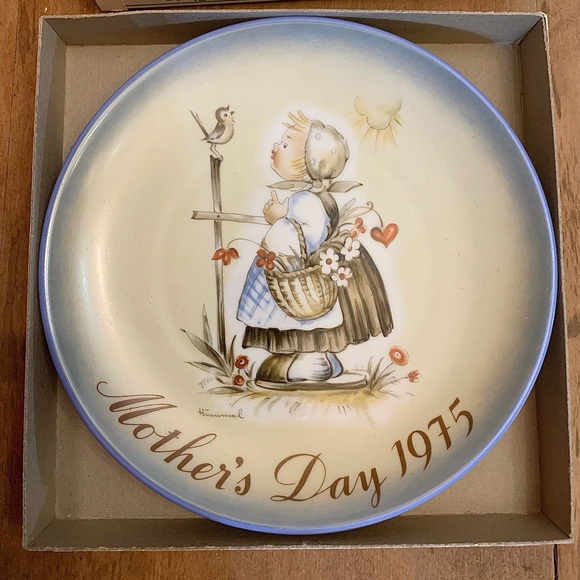 The 1975 Mother's Day Plate in BOX "MESSAGE OF LOVE" SCHMID BROTHERS - Picture 3 of 4